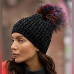 KYI KYI Faux Fur Pompom Classic Beanie Hat, Black/Red, One Size NWT